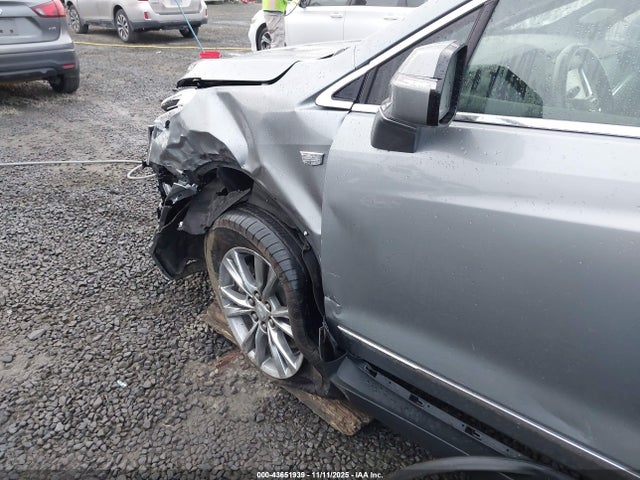 1GYKNDRS4PZ156001 Cadillac Xt5 Awd Premium Luxury