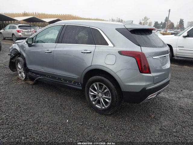 2023 CADILLAC XT5 1GYKNDRS4PZ156001 Photo 2