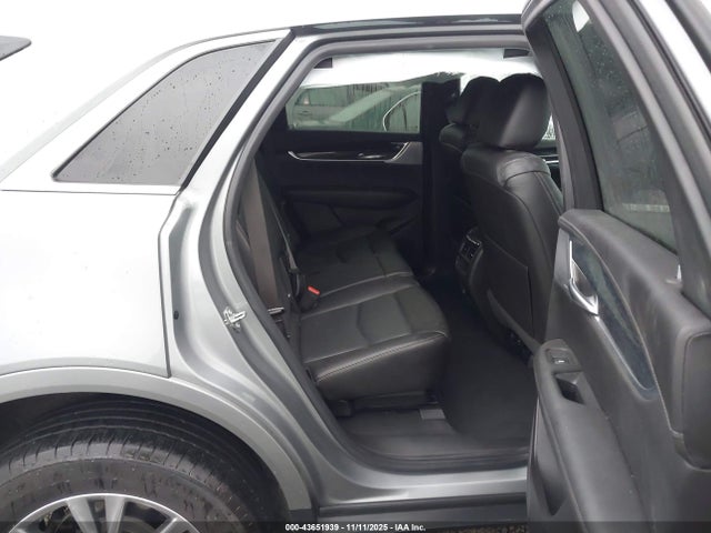 2023 CADILLAC XT5 1GYKNDRS4PZ156001 Photo 7