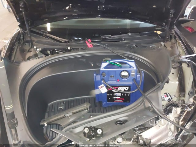 2025 TESLA MODEL 3 5YJ3E1EB7SF904415 Photo 9