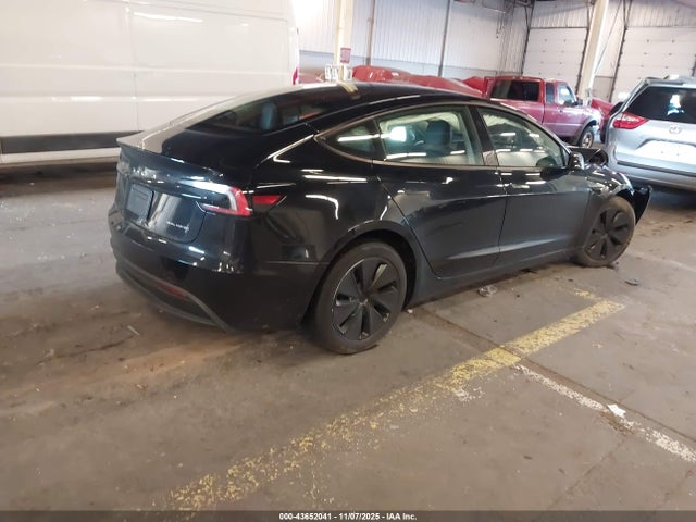 2025 TESLA MODEL 3 5YJ3E1EB7SF904415 Photo 3