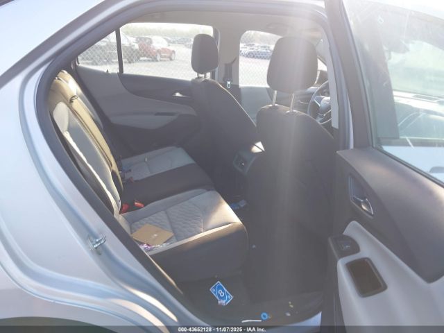2018 CHEVROLET EQUINOX 2GNAXHEVXJ6195902 Photo 7