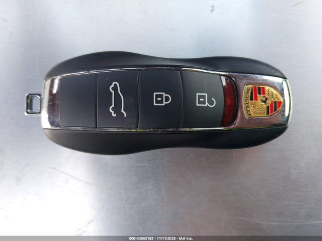 2023 PORSCHE MACAN WP1AG2A52PLB38135 Photo 10