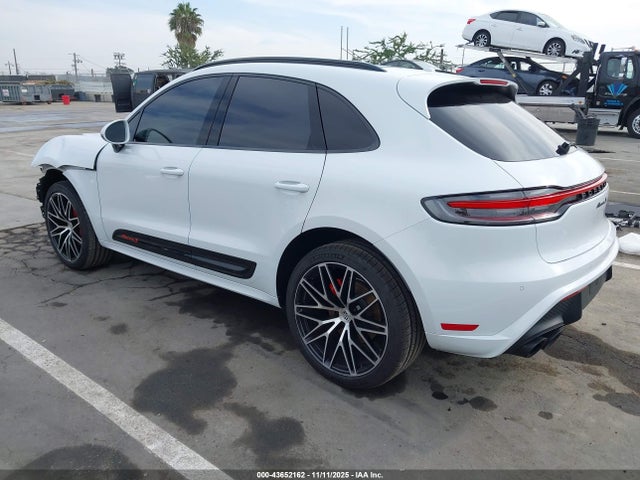 2023 PORSCHE MACAN WP1AG2A52PLB38135 Photo 2