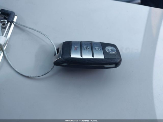 2016 KIA OPTIMA 5XXGU4L32GG040895 Photo 10