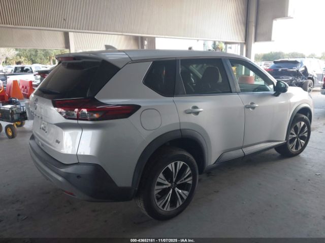 2022 NISSAN ROGUE 5N1BT3BA0NC676506 Photo 3