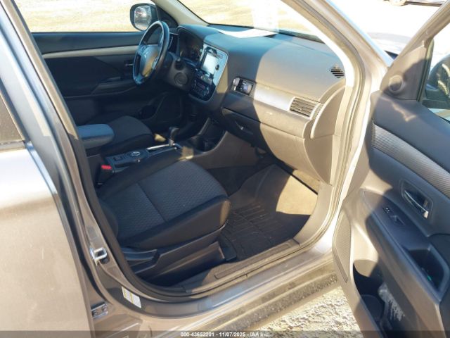 2014 MITSUBISHI OUTLANDER JA4AZ3A35EZ002425 Photo 4