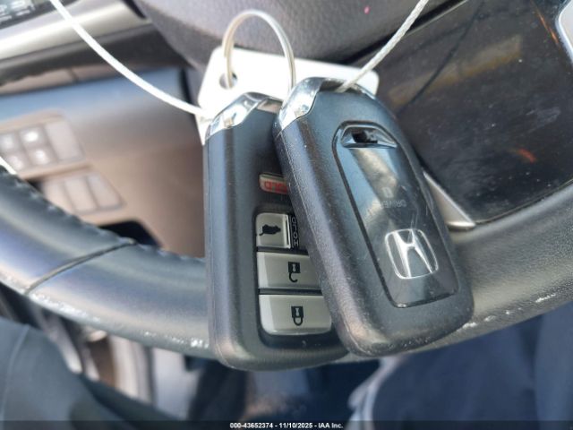 2019 HONDA CR-V 5J6RW1H84KA041051 Photo 10