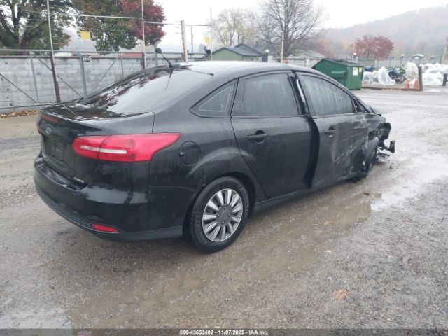 2015 FORD FOCUS 1FADP3E28FL383224 Photo 3