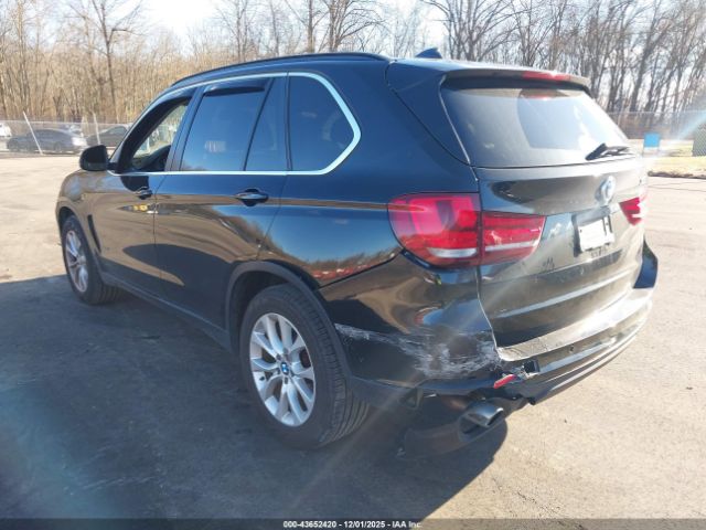 2016 BMW X5 5UXKR0C55G0P32641 Photo 2