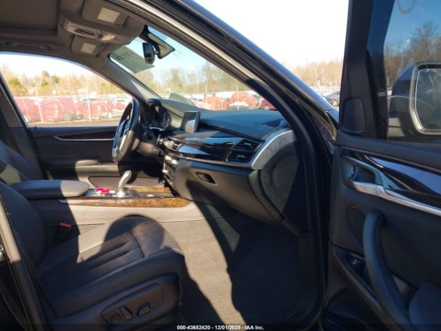 2016 BMW X5 5UXKR0C55G0P32641 Photo 4