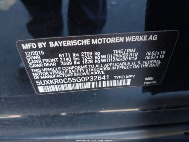 2016 BMW X5 5UXKR0C55G0P32641 Photo 8