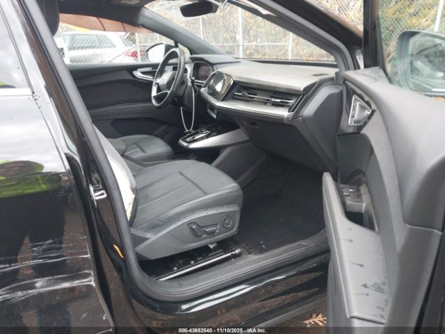 2023 AUDI Q4 E-TRON WA1BCBFZ2PP026600 Photo 4