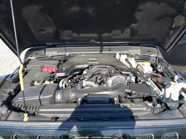 1C4HJXFG6JW226605 Jeep Wrangler Unlimited Rubicon 4x4