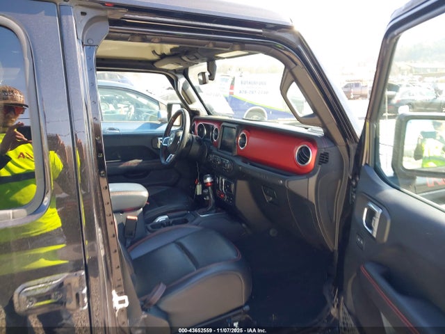 1C4HJXFG6JW226605 Jeep Wrangler Unlimited Rubicon 4x4