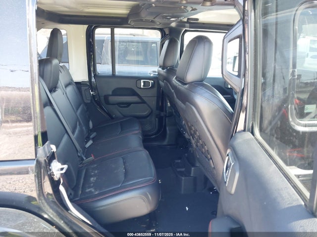 1C4HJXFG6JW226605 Jeep Wrangler Unlimited Rubicon 4x4