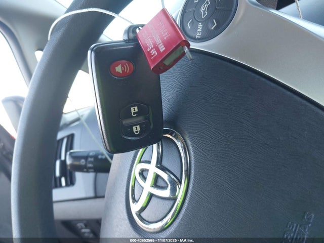 Toyota Prius Two 2015 JTDKN3DU4F0407398 Image 11