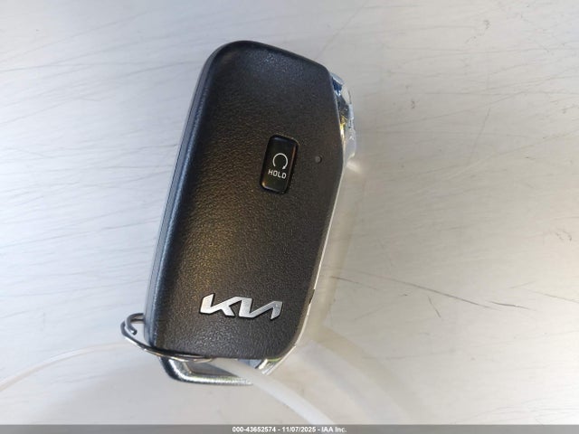 KNDJ33AU7P7852796 KIA SOUL EX