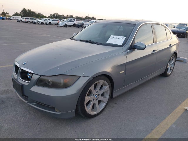 2006 Bmw 330i მანქანა იყიდება აუქციონზე, vin: WBAVB33586PS06933, აუქციონის ნომერი: 43652604