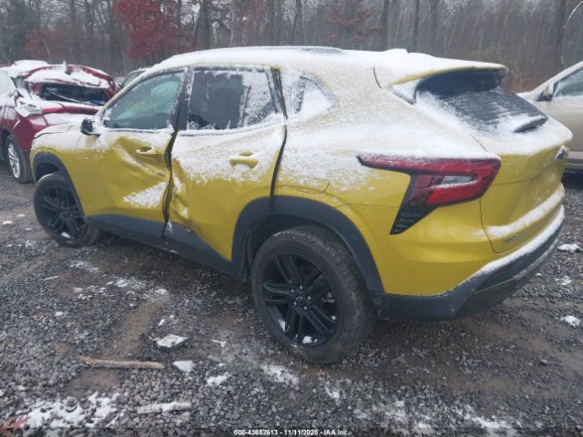 2024 CHEVROLET TRAX KL77LKE20RC038445 Photo 2