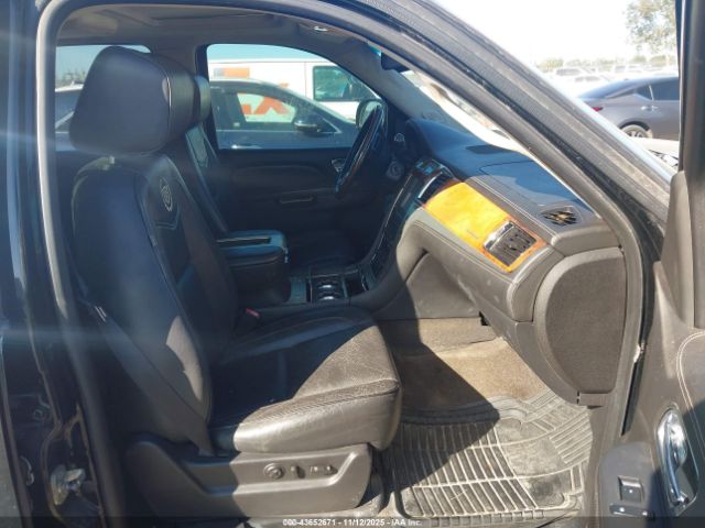 2014 CADILLAC ESCALADE 1GYS4DEF9ER110981 Photo 4