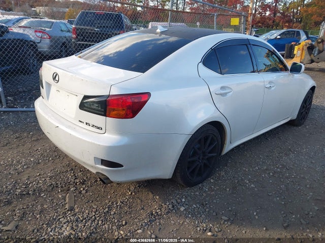 43652686 :رقم المزاد ، JTHCK262482021511 vin ، 2008 Lexus Is 250 مزاد بيع