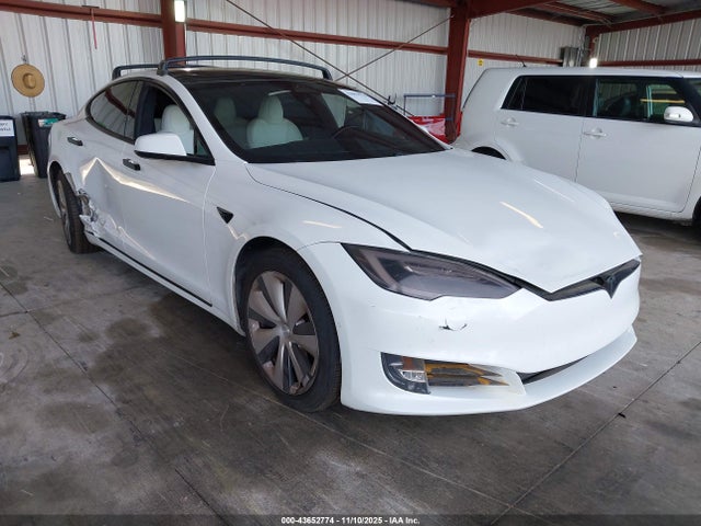 2021 TESLA MODEL S 5YJSA1E2XMF424122 Photo 0