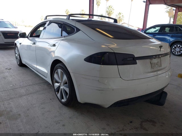 2021 TESLA MODEL S 5YJSA1E2XMF424122 Photo 2
