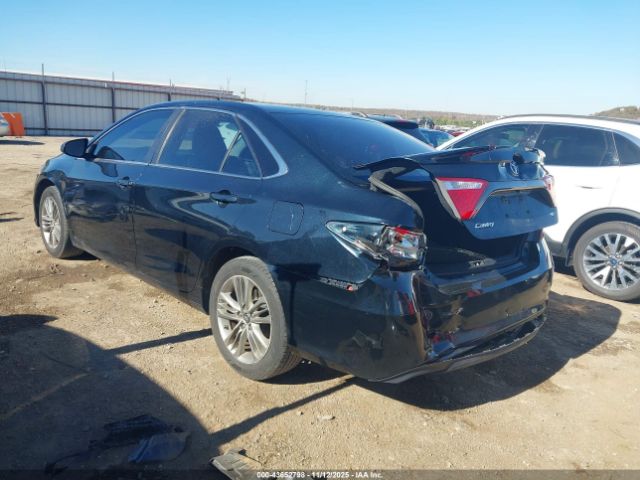 2015 TOYOTA CAMRY 4T1BF1FKXFU047572 Photo 2