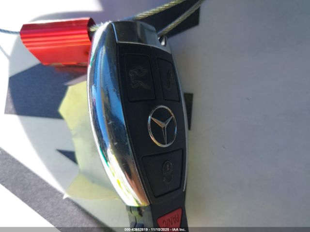 2010 MERCEDES-BENZ C 300 WDDGF8BB0AR126369 Photo 10