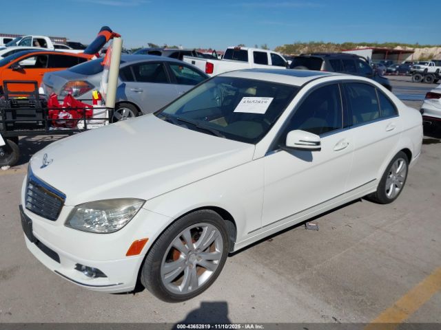 2010 MERCEDES-BENZ C 300 WDDGF8BB0AR126369 Photo 1
