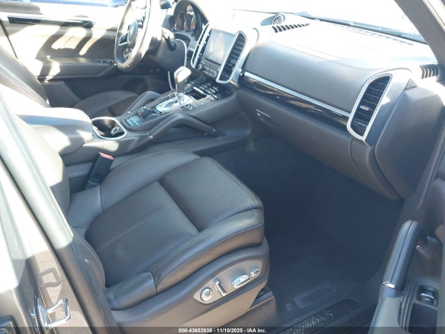 WP1AB2A2XHLA50276 Porsche CAYENNE S