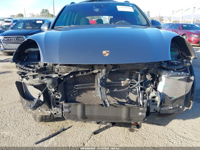 WP1AB2A2XHLA50276 Porsche CAYENNE S