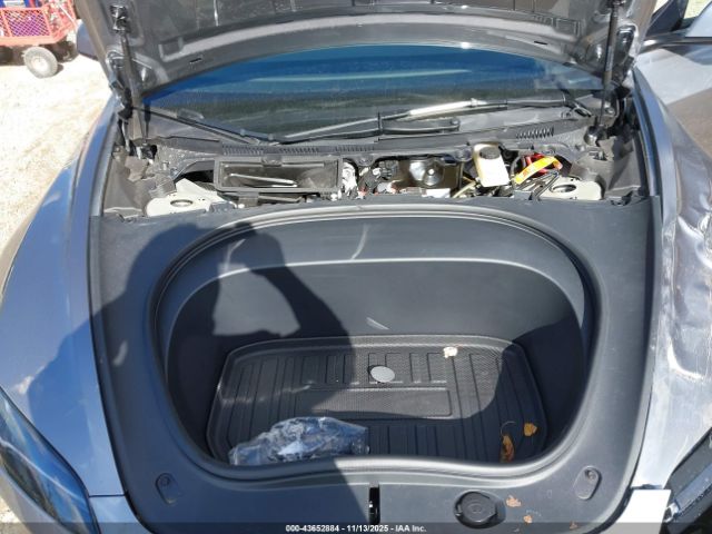 2025 TESLA MODEL 3 5YJ3E1EA5SF942958 Photo 9