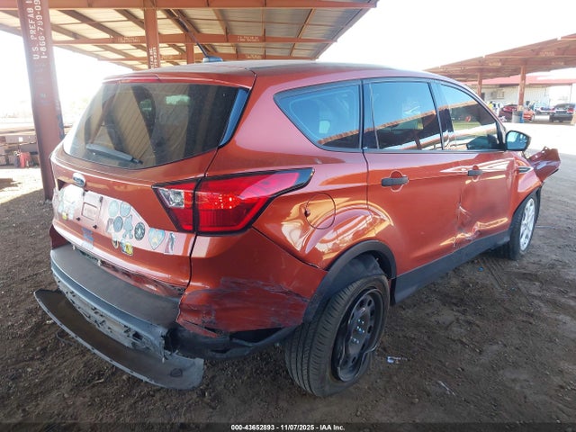 Ford ESCAPE S 2019 1FMCU0F71KUB62393 Image 19