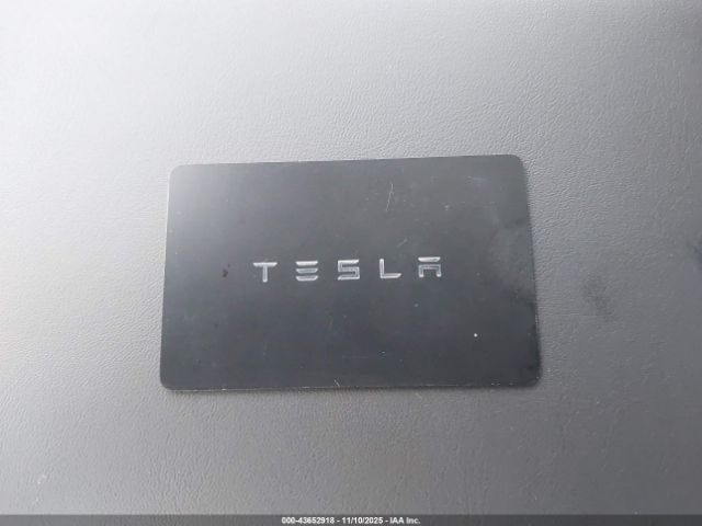 2024 TESLA MODEL Y 7SAYGDEE8RA217935 Photo 10