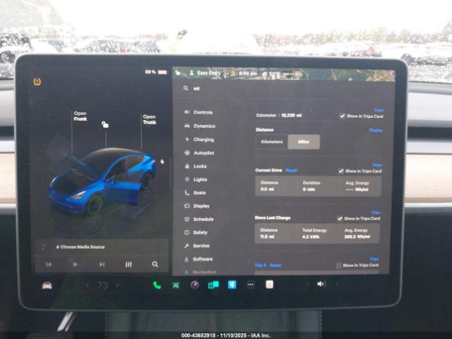 2024 TESLA MODEL Y 7SAYGDEE8RA217935 Photo 6