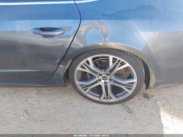 2019 AUDI A7 WAUV2BF29KN052055 Photo 5