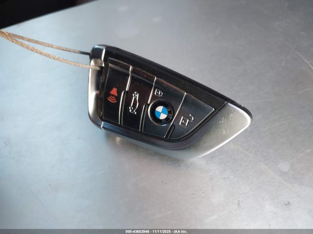 2016 BMW X5 5UXKR0C50G0P18940 Photo 10