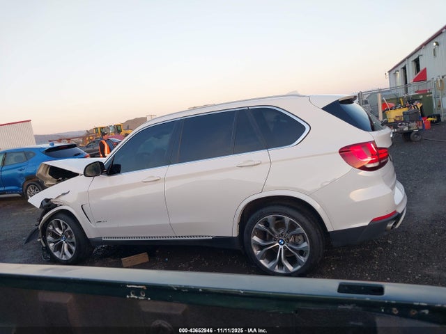 43652946 :رقم المزاد ، 5UXKR0C50G0P18940 vin ، 2016 Bmw X5 Xdrive35i مزاد بيع