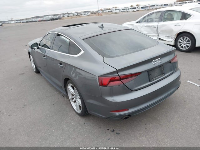2018 AUDI A5 WAUENCF50JA130963 Photo 2