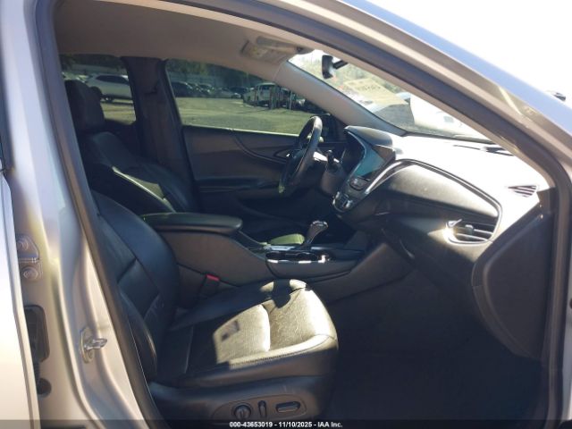 2017 CHEVROLET MALIBU 1G1ZH5SXXHF259779 Photo 4