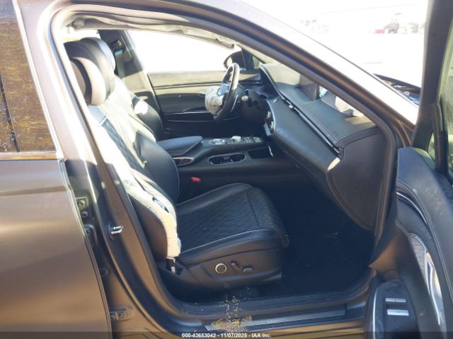 2023 GENESIS GV70 KMUMCDTC7PU091869 Photo 4
