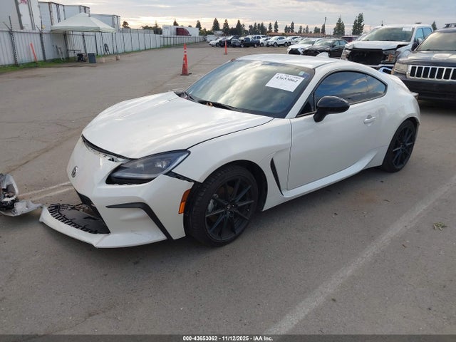 Toyota Gr86 Premium 2023 JF1ZNBF19P8761437 Image 2