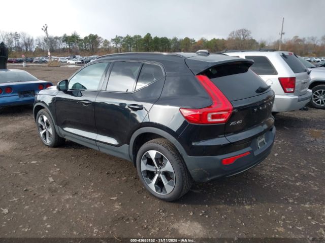 2023 VOLVO XC40 YV4L12ULXP2023064 Photo 2