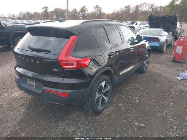 2023 VOLVO XC40 YV4L12ULXP2023064 Photo 3