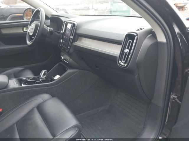 2023 VOLVO XC40 YV4L12ULXP2023064 Photo 4