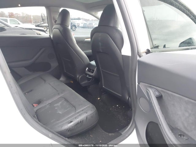 2024 TESLA MODEL Y 7SAYGDEEXRA278932 Photo 7