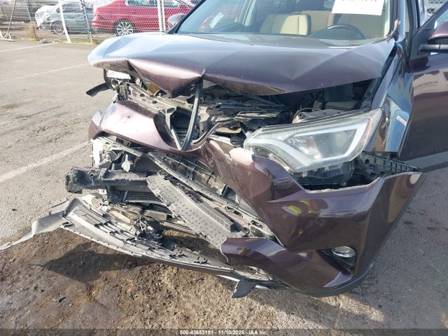 2T3WFREV6JW458012 Toyota Rav4 Xle