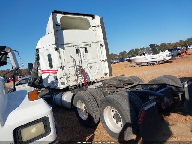 43653194 :رقم المزاد ، 3AKJGLDV3HSJD8223 vin ، 2017 Freightliner Cascadia 125 مزاد بيع